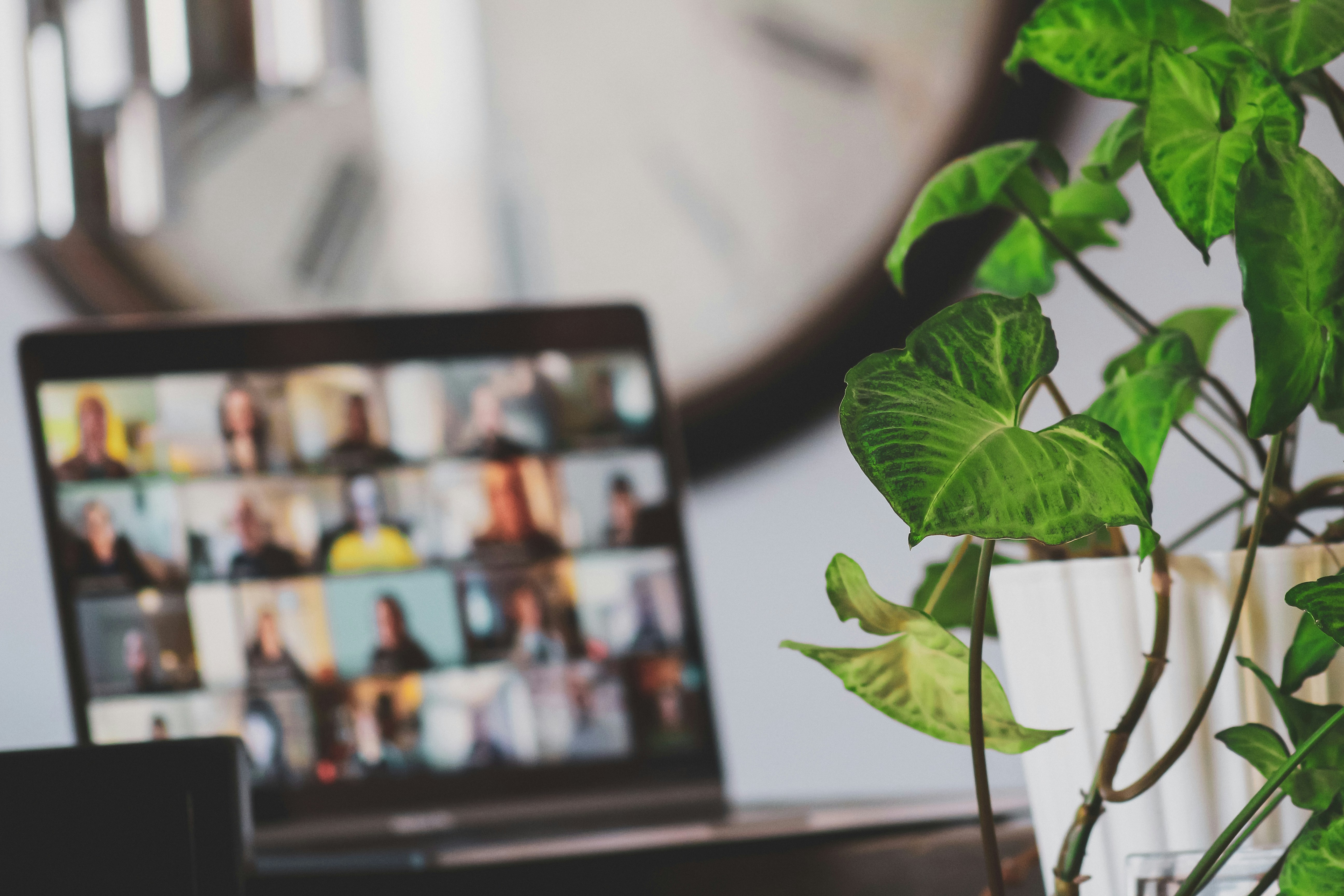 /posts/teamsv2-customer-insights-journeys/imagecover.jpg